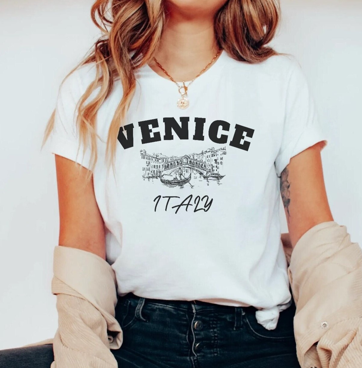 Venice Italy Travel Vintage Art Unisex T-Shirt Venice Italy Travel Vintage Art Unisex T-Shirt