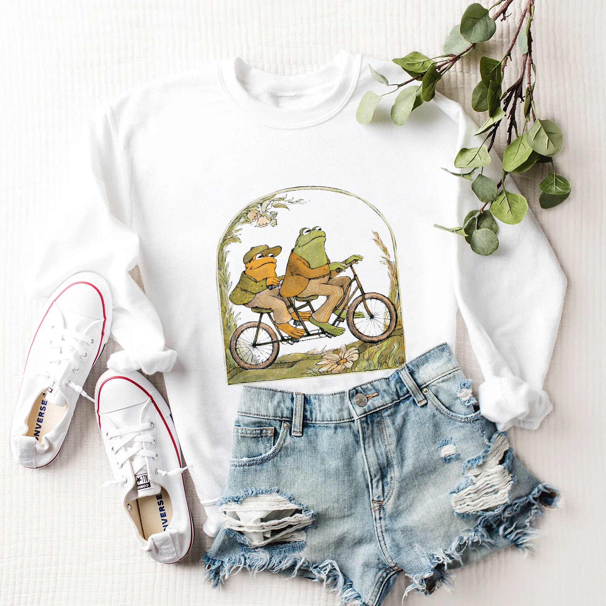Vintage Book Cottagecore Frog Unisex T-Shirt Vintage Book Cottagecore Frog Unisex T-Shirt