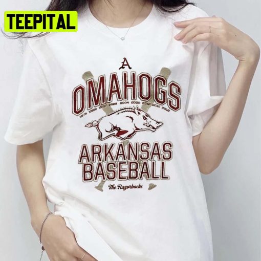 Vintage Design Omahogs Arkansas Razorbaks Unisex T-Shirt