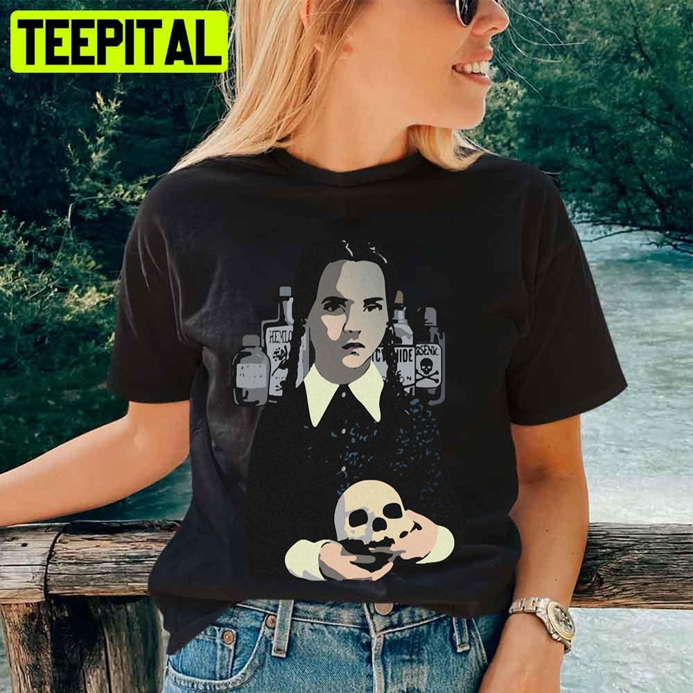 Vintage Skull And Wednesday Addams Unisex T-Shirt Vintage Skull And Wednesday Addams Unisex T-Shirt