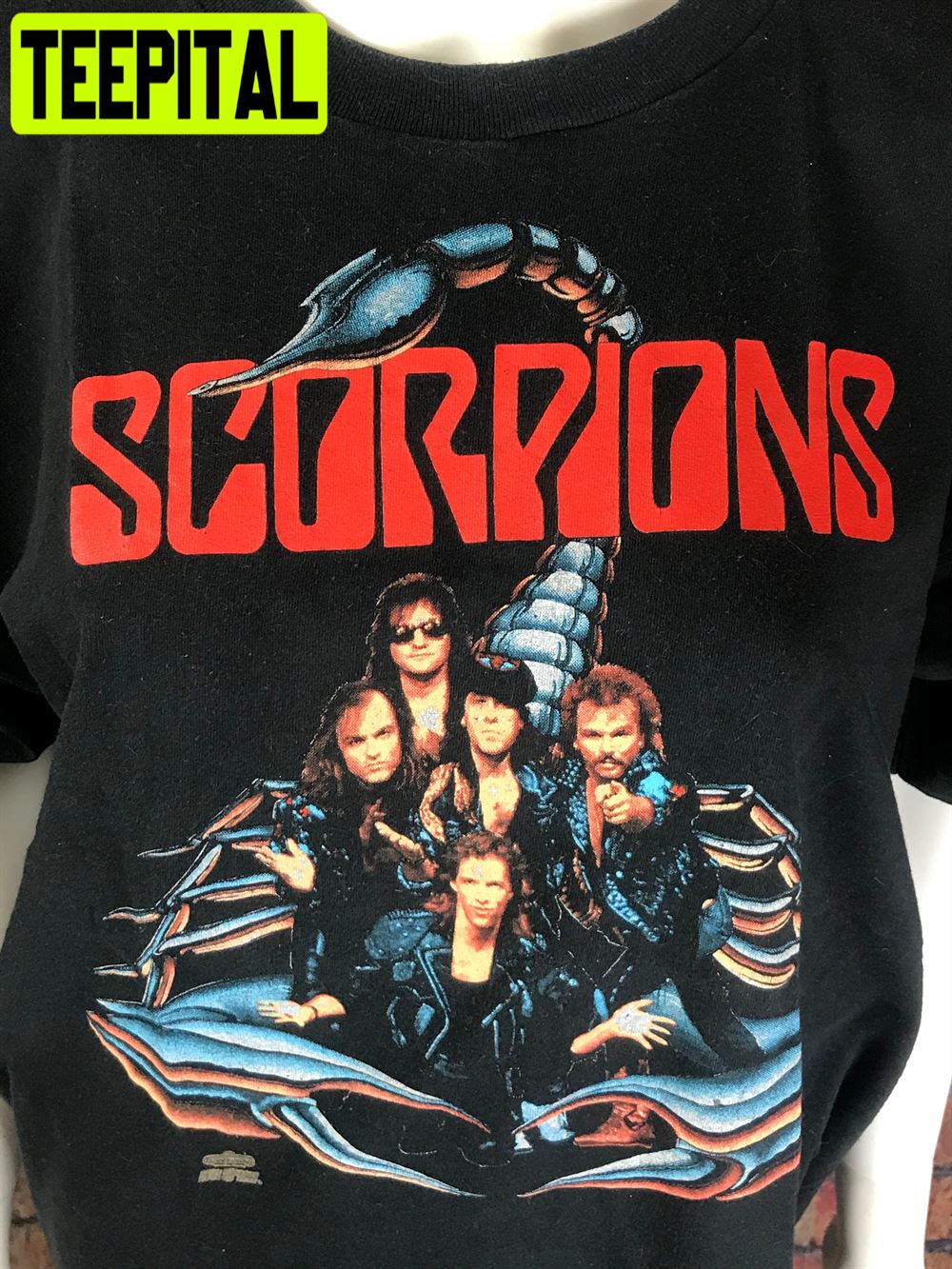 90's Vintage Art Scorpions Unisex T-Shirt 90's Vintage Art Scorpions Unisex T-Shirt
