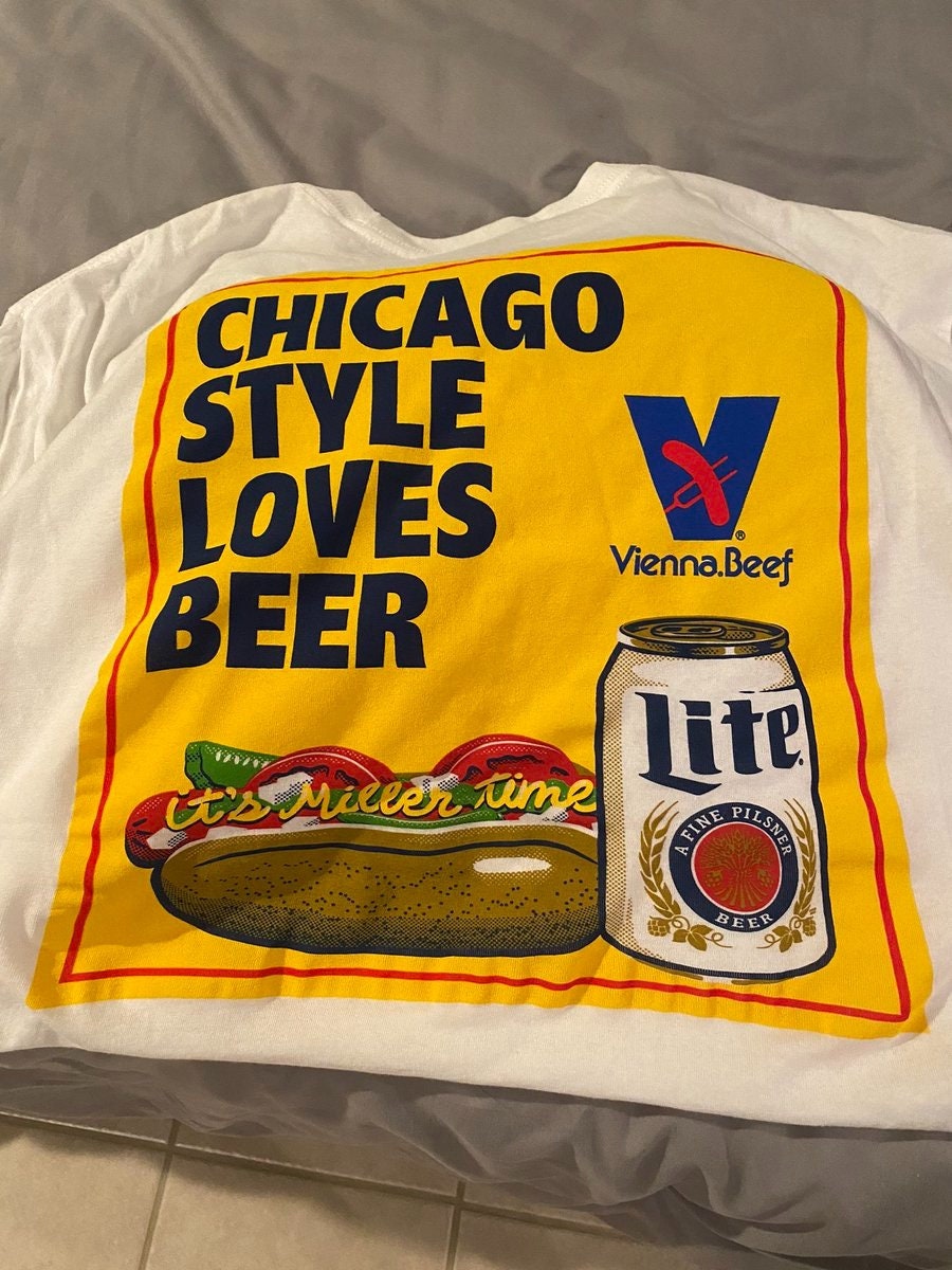 Chicago Loves Beer National Beer Day Trending Unisex T-Shirt Chicago Loves Beer National Beer Day Trending Unisex T-Shirt