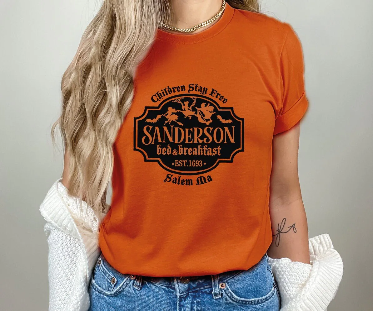 Children Stay Free Sanderson Witch Museum Halloween Unisex T-Shirt Children Stay Free Sanderson Witch Museum Halloween Unisex T-Shirt