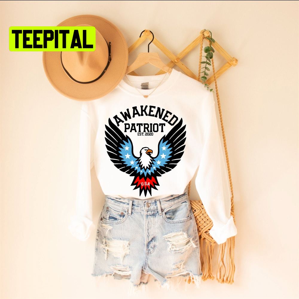 Eagle Awakened Patriot Unsiex T-Shirt Eagle Awakened Patriot Unsiex T-Shirt