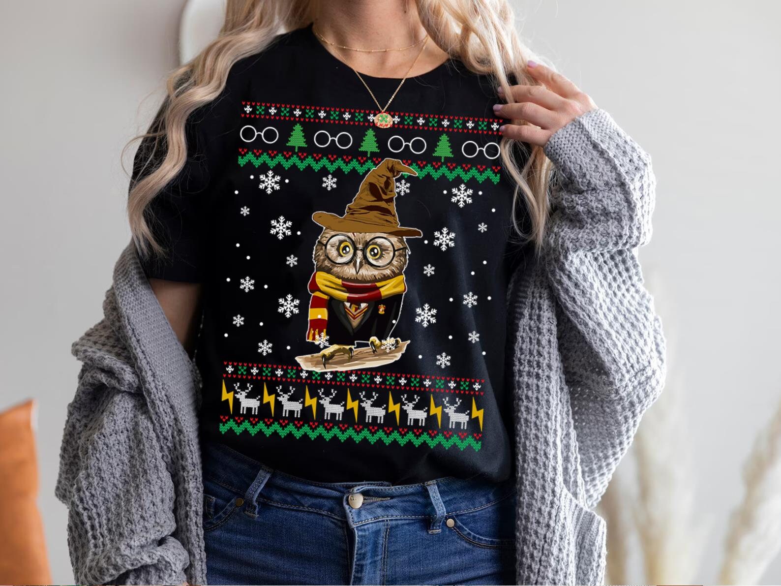 Funny Cute Owl Harry Magical Wizard Potter Christmas Unisex T-Shirt Funny Cute Owl Harry Magical Wizard Potter Christmas Unisex T-Shirt