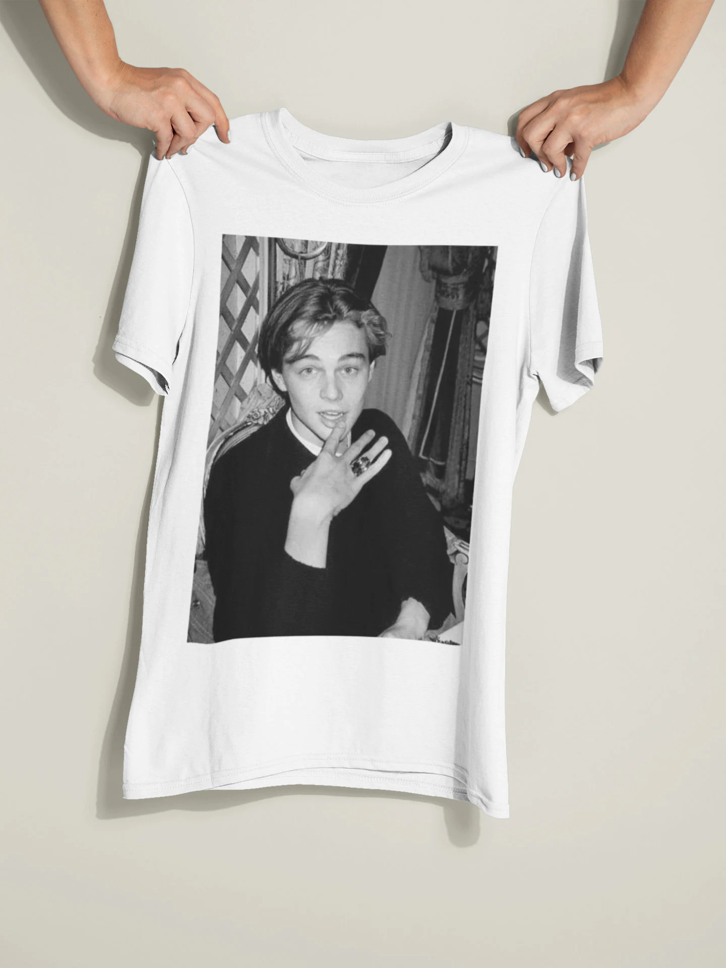 Leonardo Dicaprio Black And White Art Unisex T-Shirt Leonardo Dicaprio Black And White Art Unisex T-Shirt