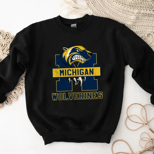 Michigan Wolverines Football Ncaa Sports Front Back Customized Text Number Unisex T-Shirt