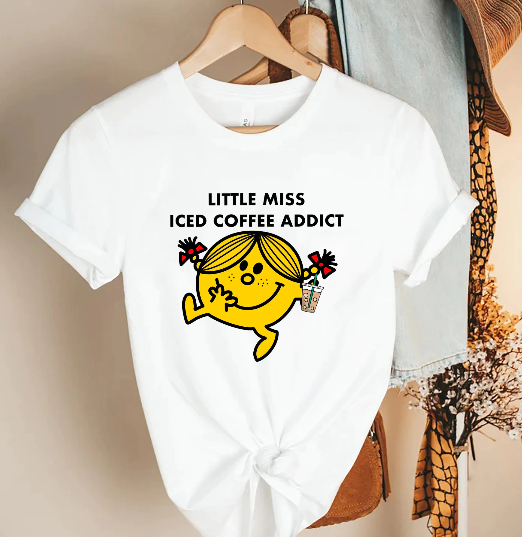 Mr Men Little Miss Coffee Addict Unisex T-Shirt Mr Men Little Miss Coffee Addict Unisex T-Shirt