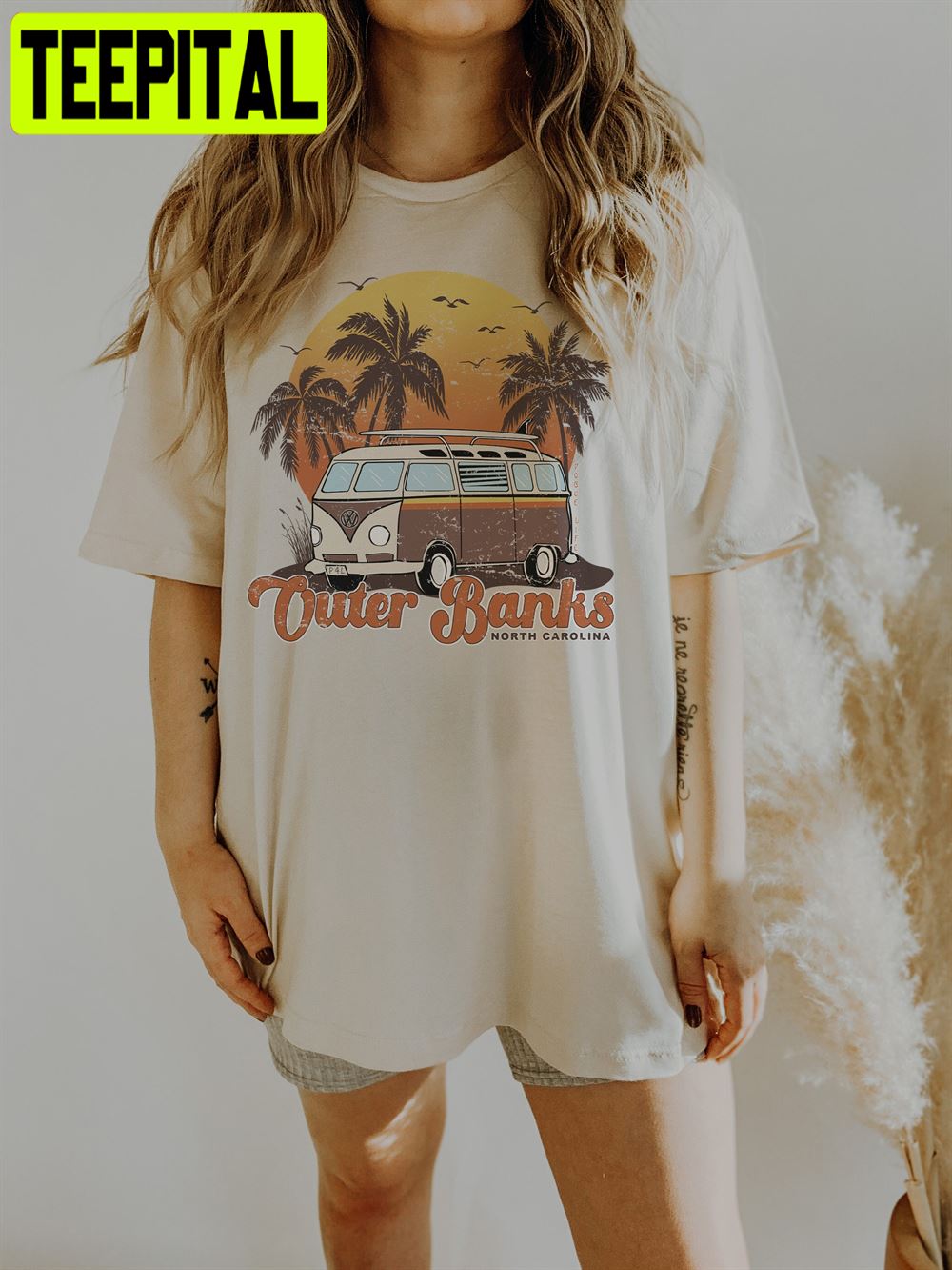 Outer Banks Retro Graphic Unisex T-Shirt Outer Banks Retro Graphic Unisex T-Shirt