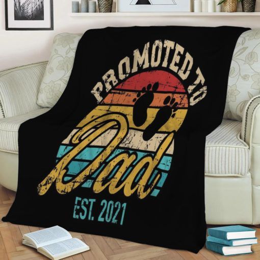 Promoted To Dad 2021 Vintage Best Seller Fleece Blanket Throw Blanket Gift Promoted To Dad 2021 Vintage Best Seller Fleece Blanket Throw Blanket Gift