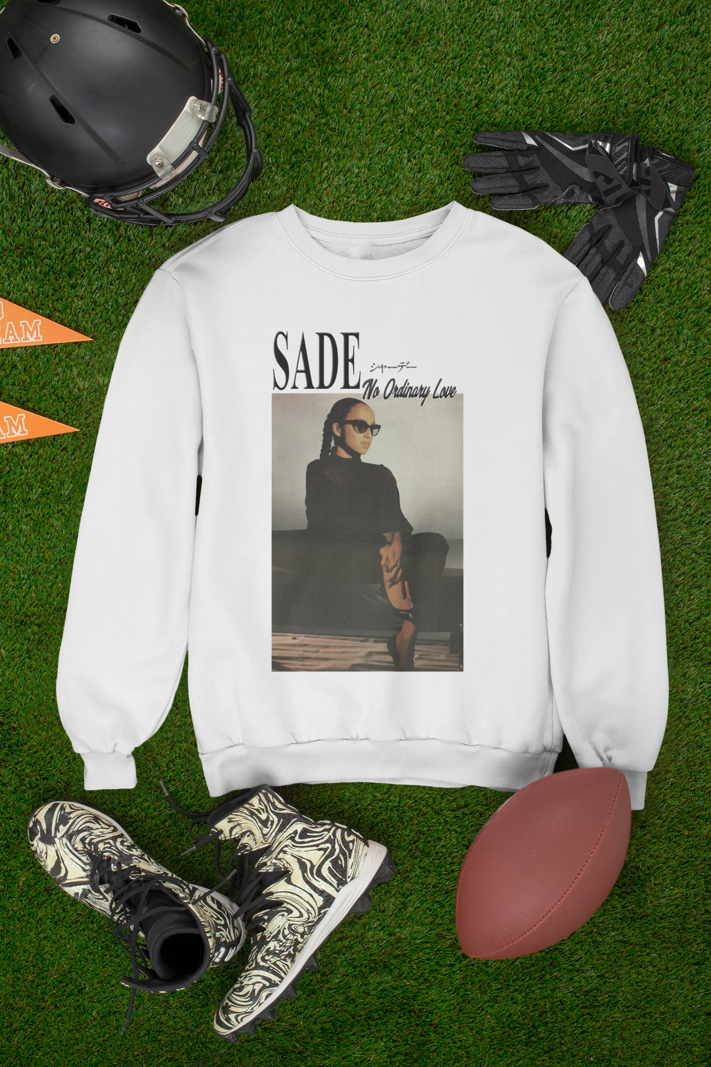 Sade No Ordinary Love 90's Retro Unisex T-Shirt Sade No Ordinary Love 90's Retro Unisex T-Shirt