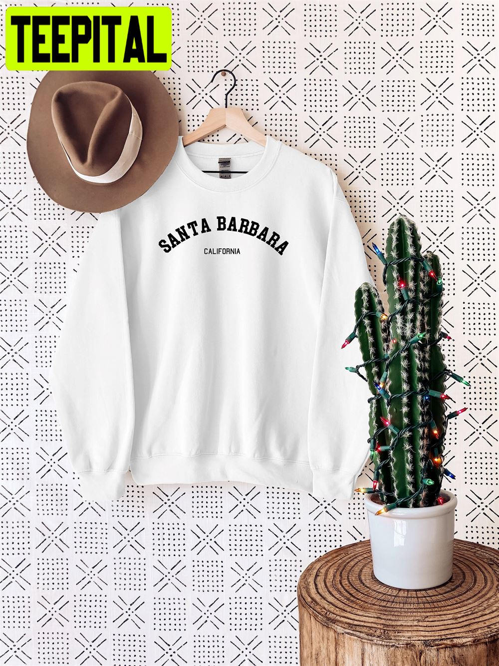 Santa Barbara California Classic Design Unisex Sweatshirt Santa Barbara California Classic Design Unisex Sweatshirt