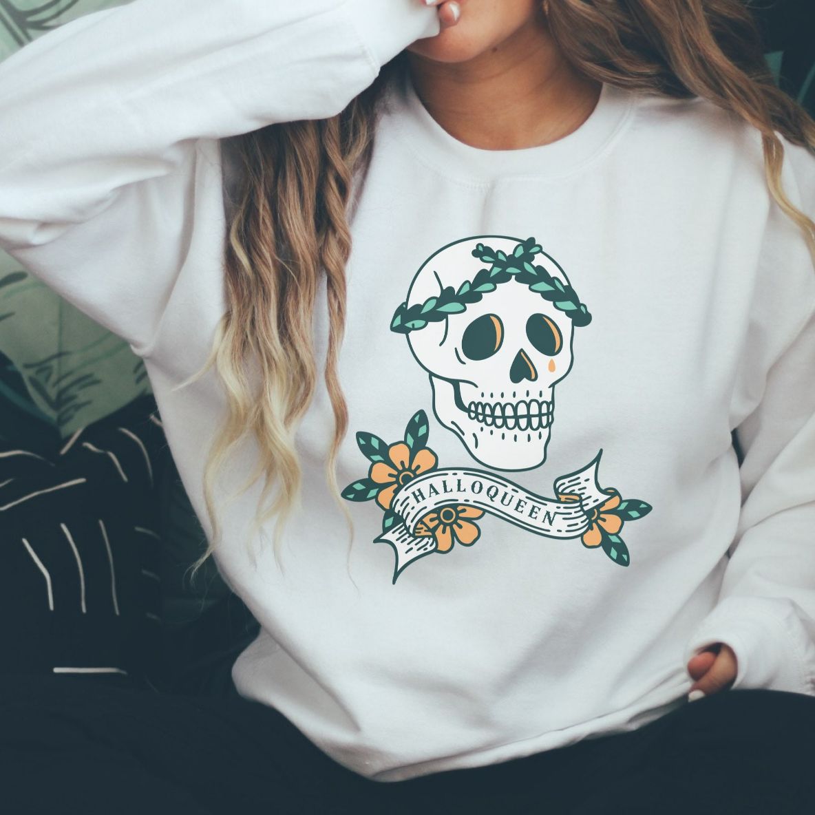 Skeleton Skull Queen Sweatshirt Skeleton Skull Queen Sweatshirt