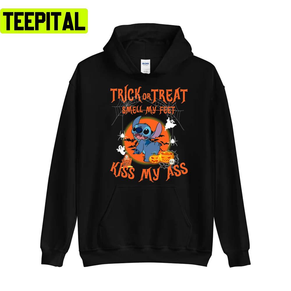Smell My Feet Kiss My Ass Stitch Design For Halloween Graphic Trick Or Treat Unisex T-Shirt Smell My Feet Kiss My Ass Stitch Design For Halloween Graphic Trick Or Treat Unisex T-Shirt