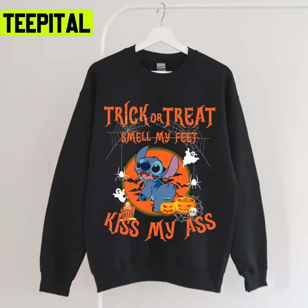 Smell My Feet Kiss My Ass Stitch Design For Halloween Graphic Trick Or Treat Unisex T-Shirt Smell My Feet Kiss My Ass Stitch Design For Halloween Graphic Trick Or Treat Unisex T-Shirt