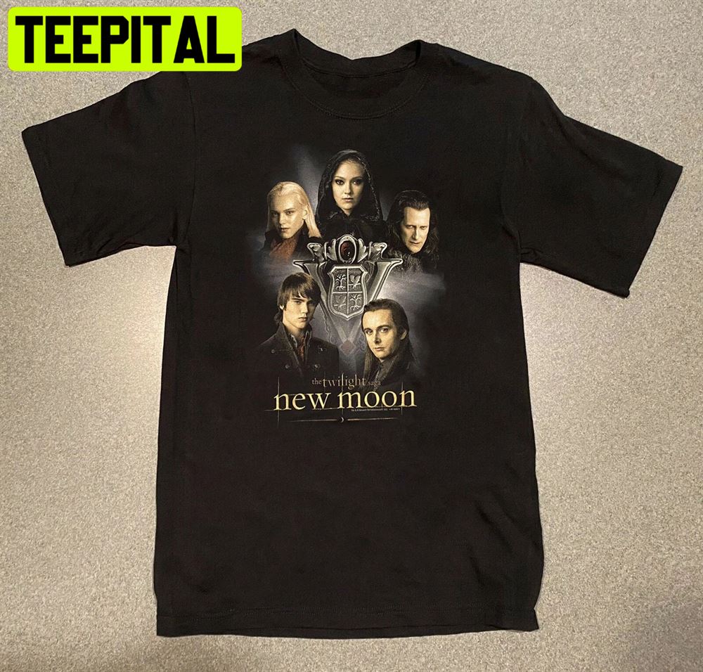 The Twilight Saga New Moon Volturi Vintage Movie Unisex T-Shirt The Twilight Saga New Moon Volturi Vintage Movie Unisex T-Shirt