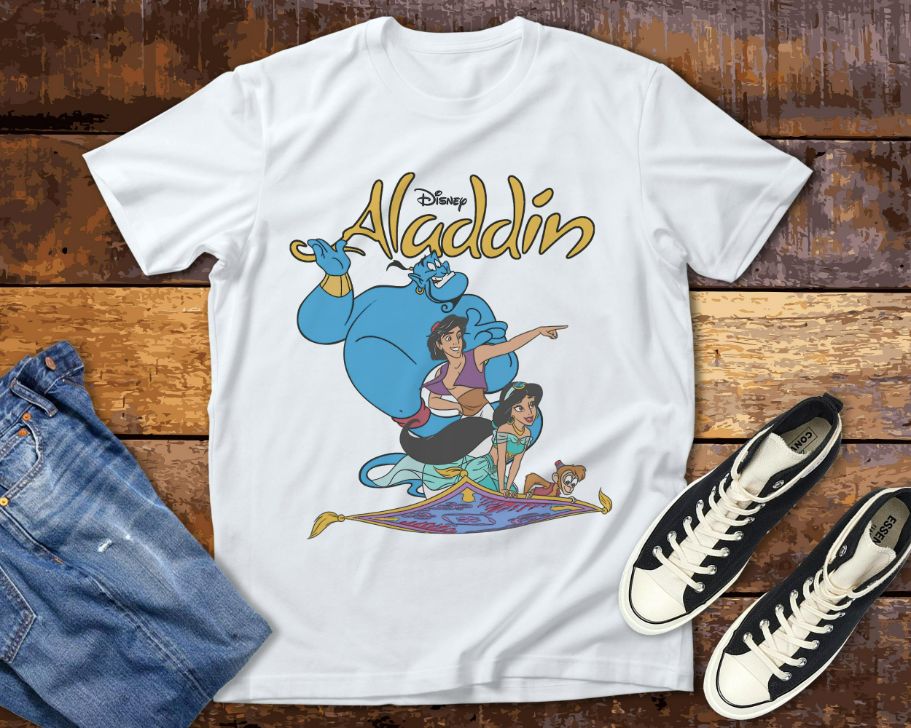Aladdin Vintage Group Shot Disney T-Shirt Aladdin Vintage Group Shot Disney T-Shirt