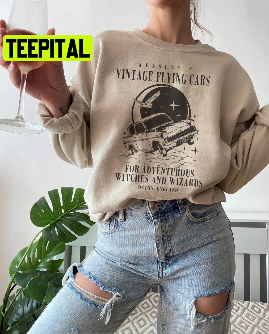 Art Vintage Flying Car For Adventurous Witches And Wizards Trending Unisex Sweatshirt Art Vintage Flying Car For Adventurous Witches And Wizards Trending Unisex Sweatshirt