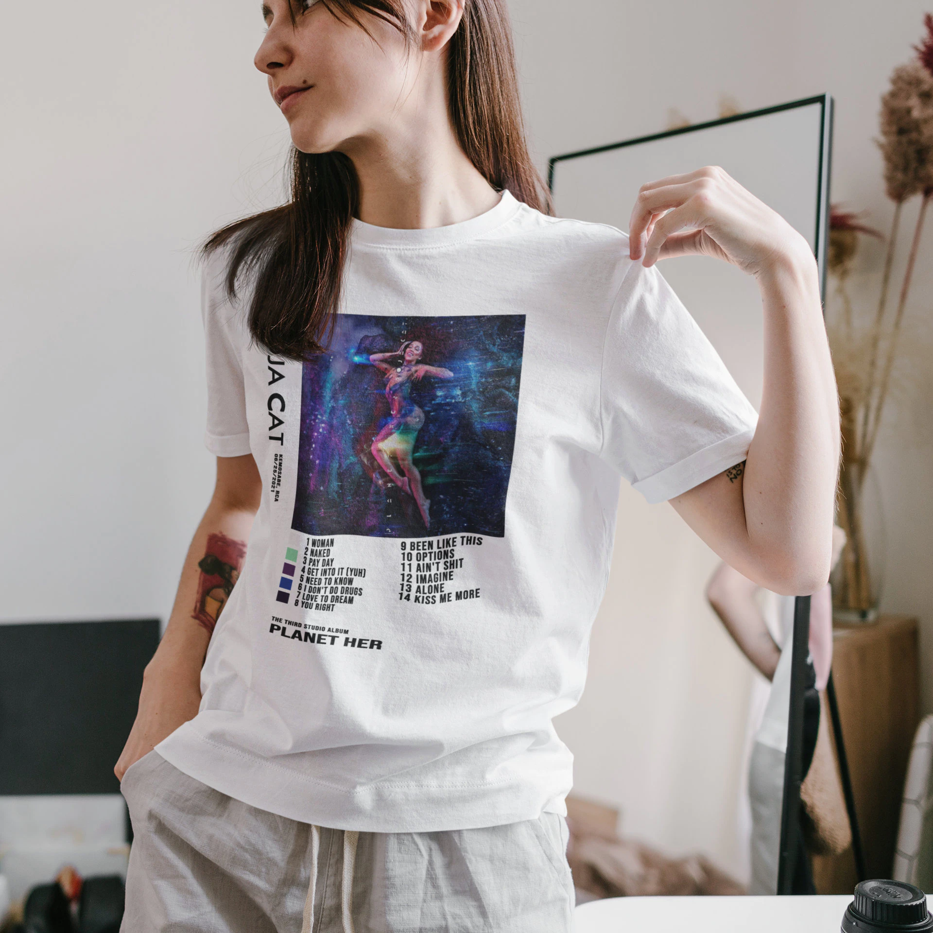 Dojacat Planet Her Aesthetic Art Unisex T-Shirt Dojacat Planet Her Aesthetic Art Unisex T-Shirt