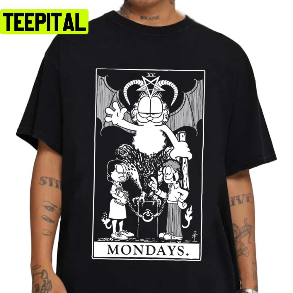 Garfield Tarot Mondays White Ink Halloween Design Unisex T-Shirt Garfield Tarot Mondays White Ink Halloween Design Unisex T-Shirt