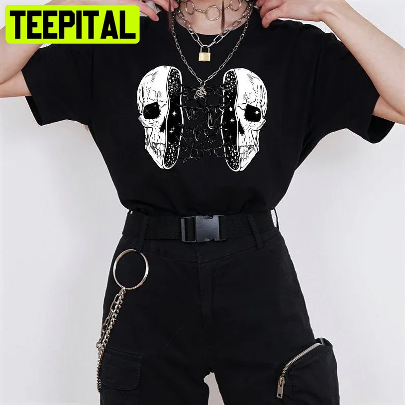 Half Skull Halloween Trending Unisex T-Shirt Half Skull Halloween Trending Unisex T-Shirt