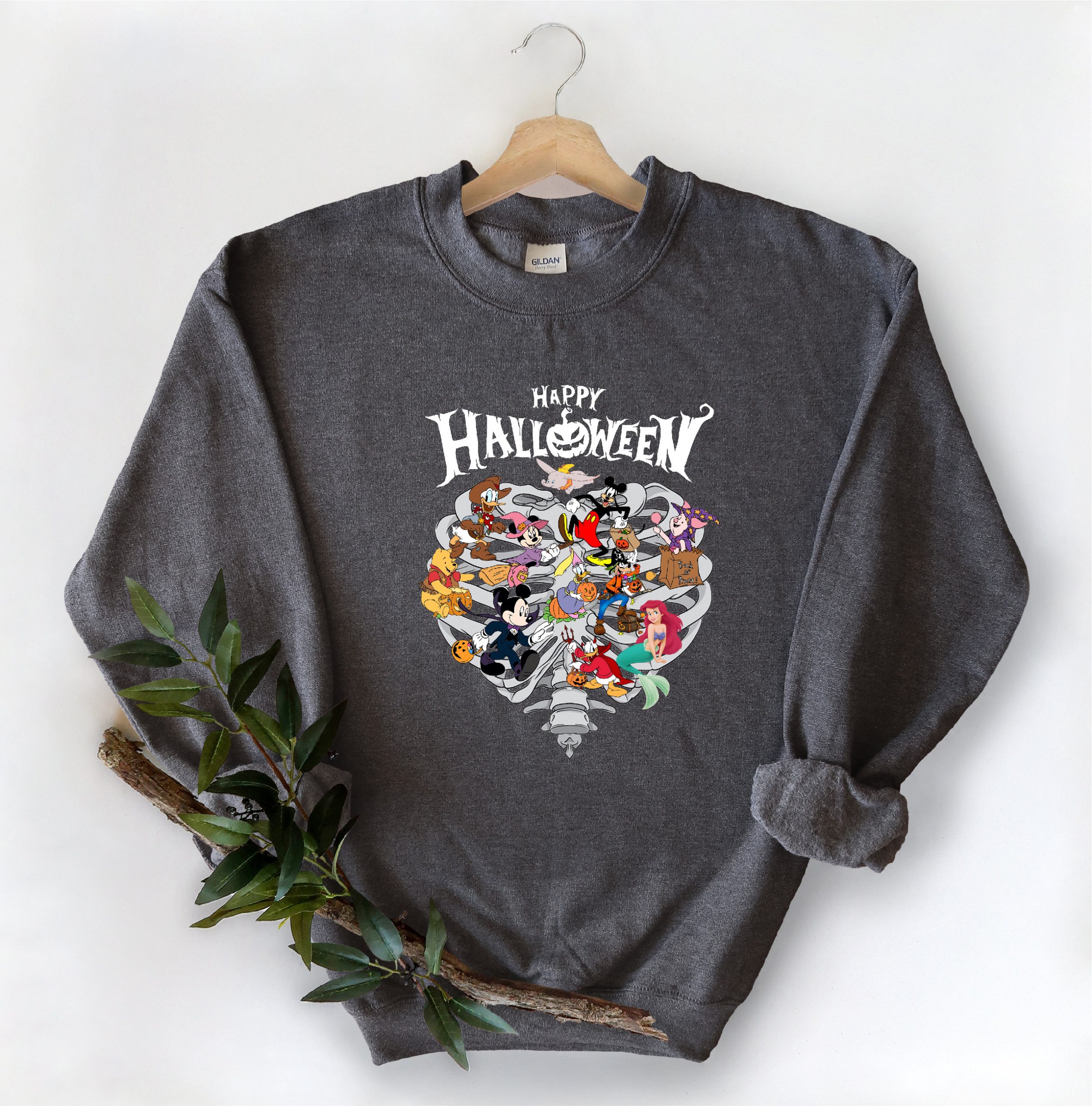 Heart Geometric Disney Halloween New Art T-Shirt Heart Geometric Disney Halloween New Art T-Shirt