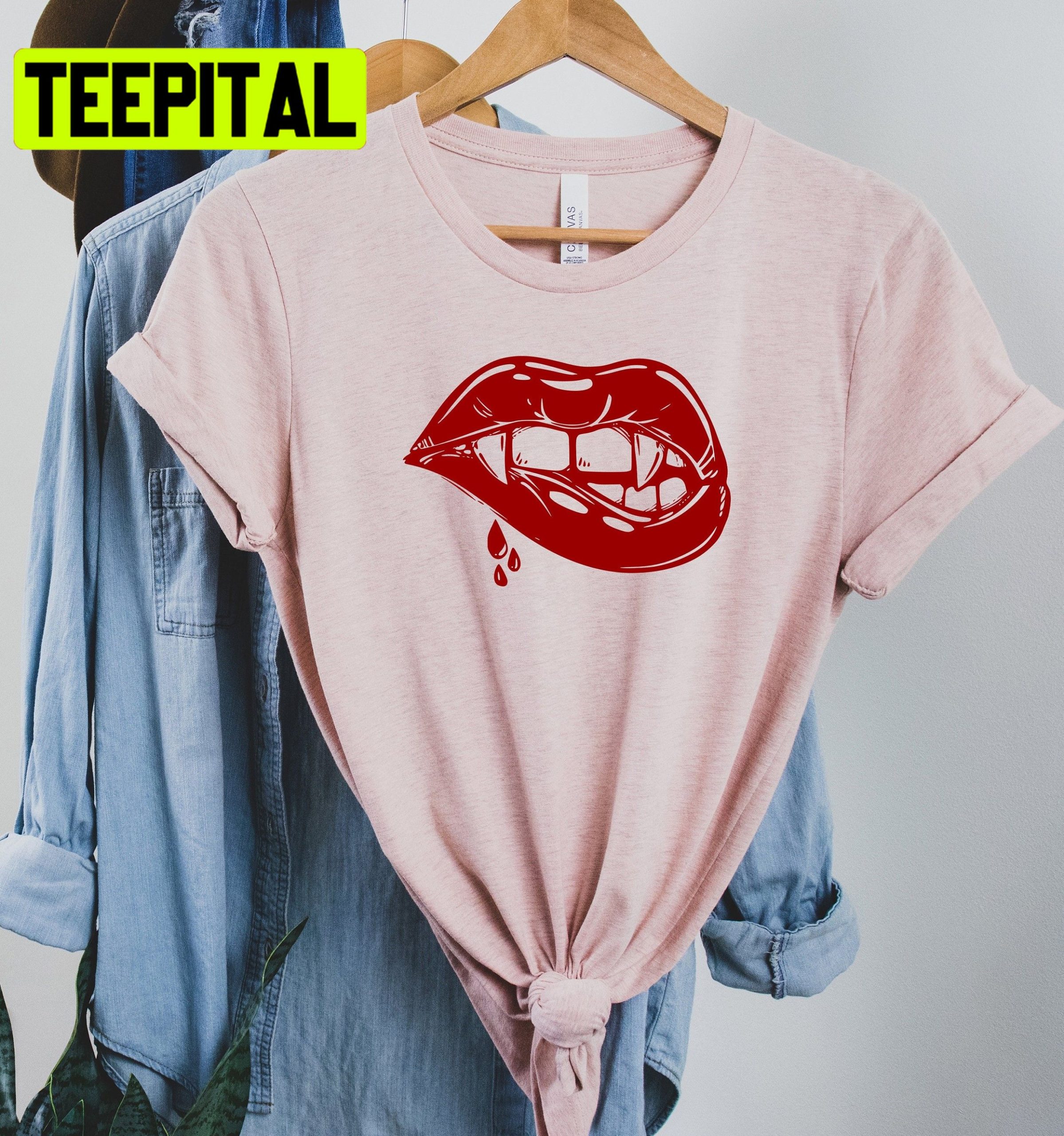 Lips Vampire Cute Halloween Unisex T-Shirt Lips Vampire Cute Halloween Unisex T-Shirt