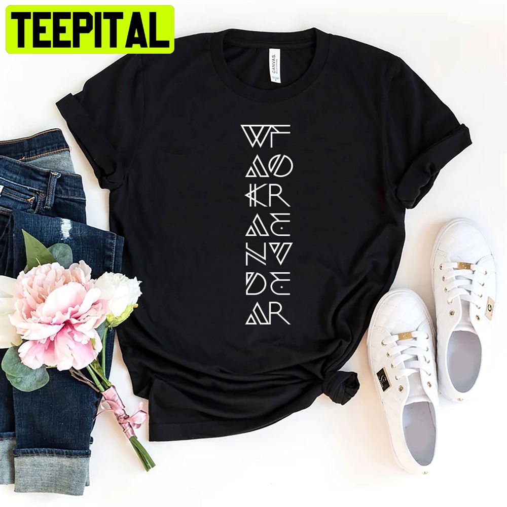 Marvel Black Panther 2 Vintage Wakanda Forever 2022 Movie Unisex T-Shirt Marvel Black Panther 2 Vintage Wakanda Forever 2022 Movie Unisex T-Shirt