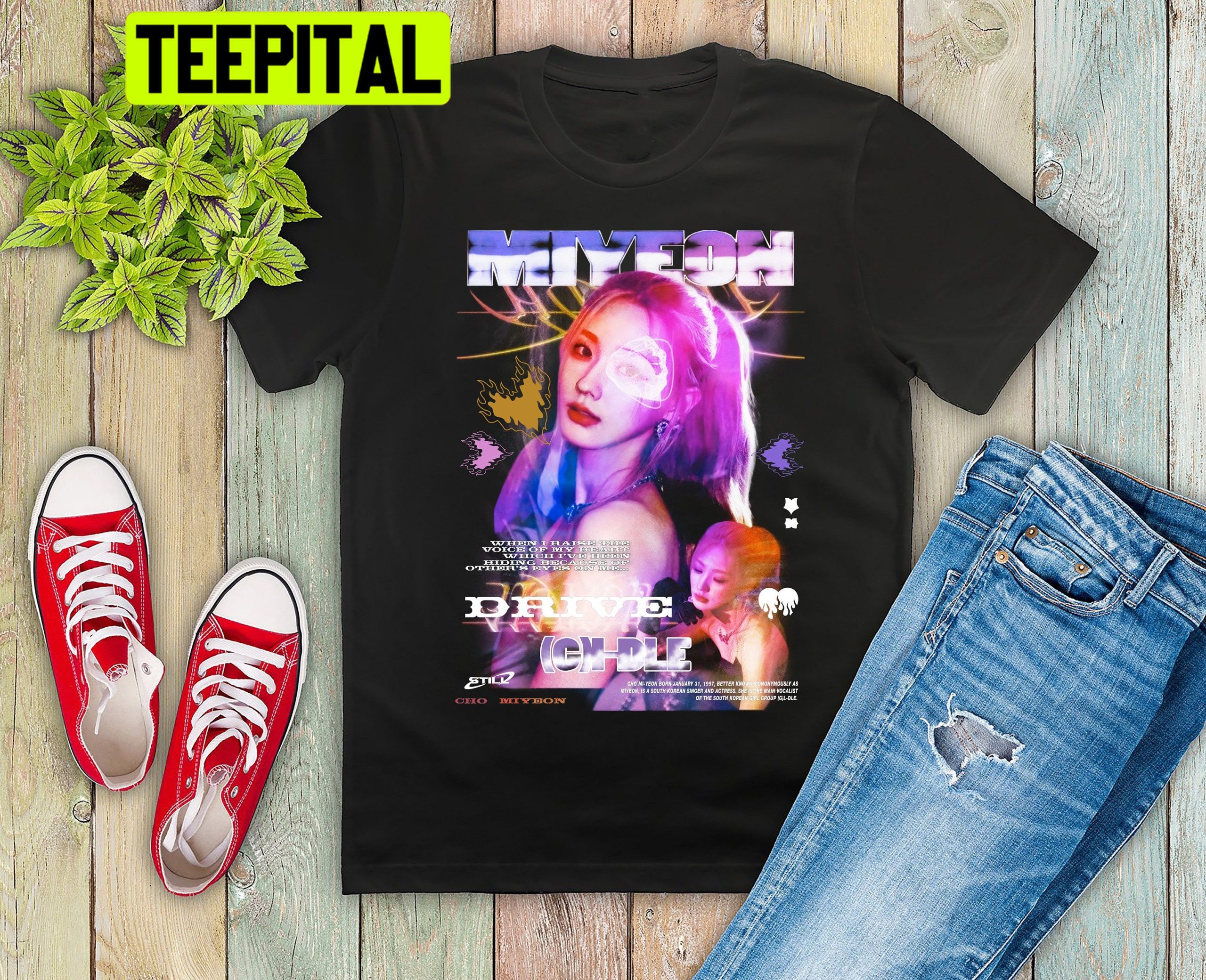 Miyeon Cute Girl Trending Unisex T-Shirt Miyeon Cute Girl Trending Unisex T-Shirt