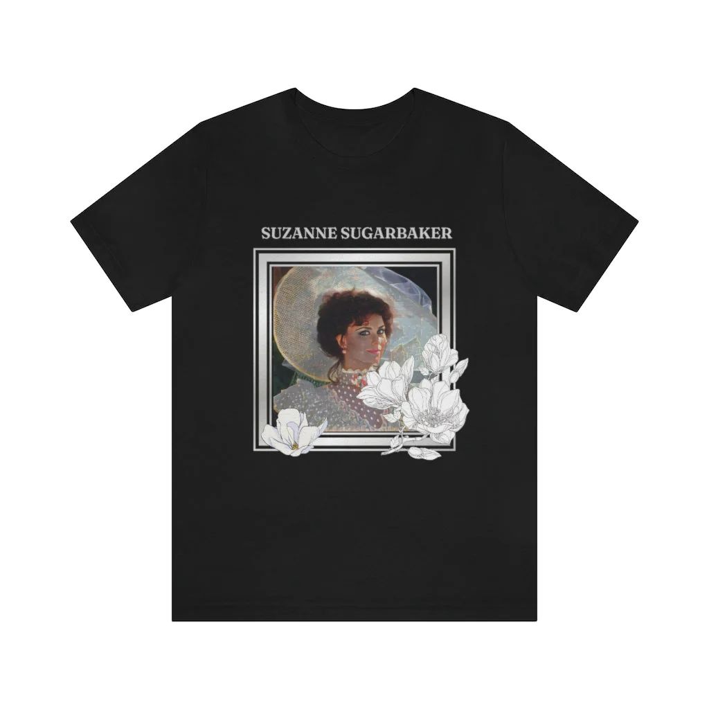 Suzanne Sugarbaker - Southern Belle T-Shirt Suzanne Sugarbaker - Southern Belle T-Shirt