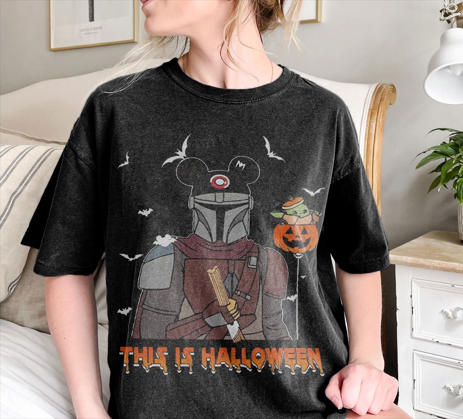 The Mandalorian Pumkin Star Wars Baby Yoda Cute Disney Halloween Unisex Sweatshirt The Mandalorian Pumkin Star Wars Baby Yoda Cute Disney Halloween Unisex Sweatshirt
