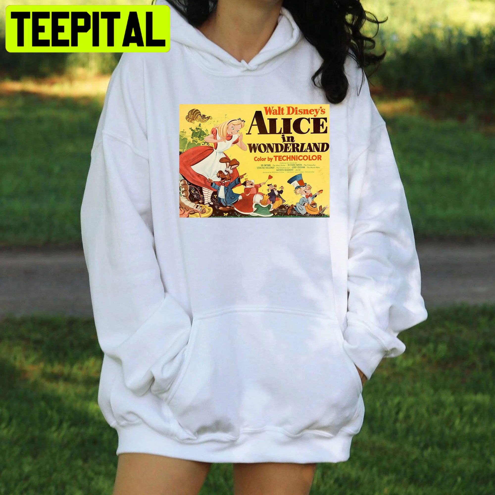 Vintage Alice And Wonderland Disney Unisex Shirt Vintage Alice And Wonderland Disney Unisex Shirt