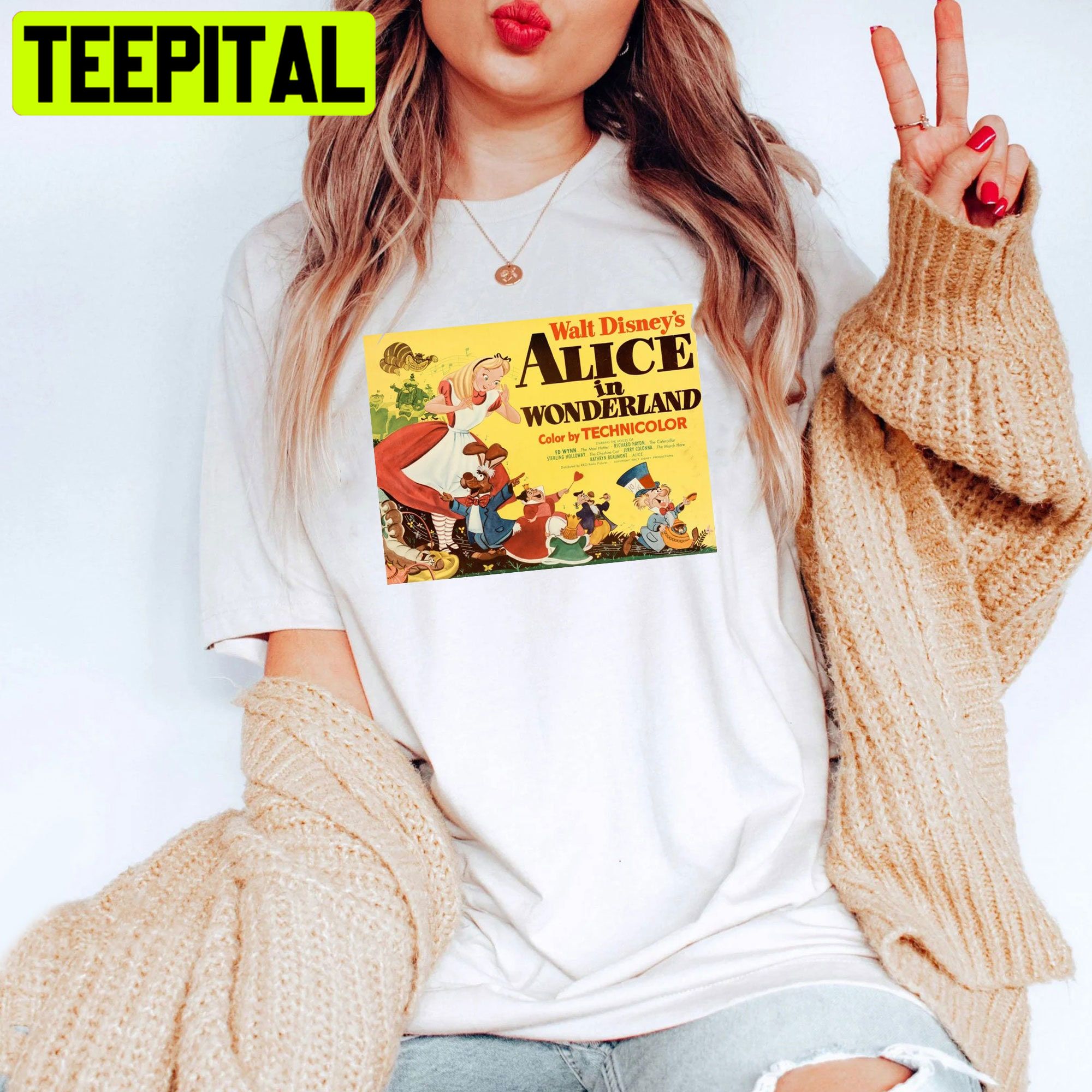 Vintage Alice And Wonderland Disney Unisex Shirt Vintage Alice And Wonderland Disney Unisex Shirt