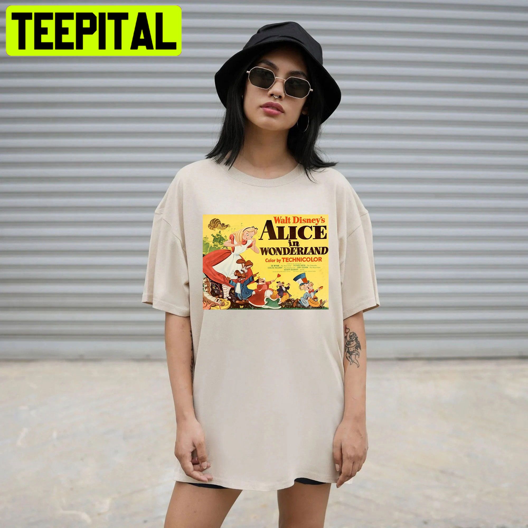 Vintage Alice And Wonderland Disney Unisex Shirt Vintage Alice And Wonderland Disney Unisex Shirt