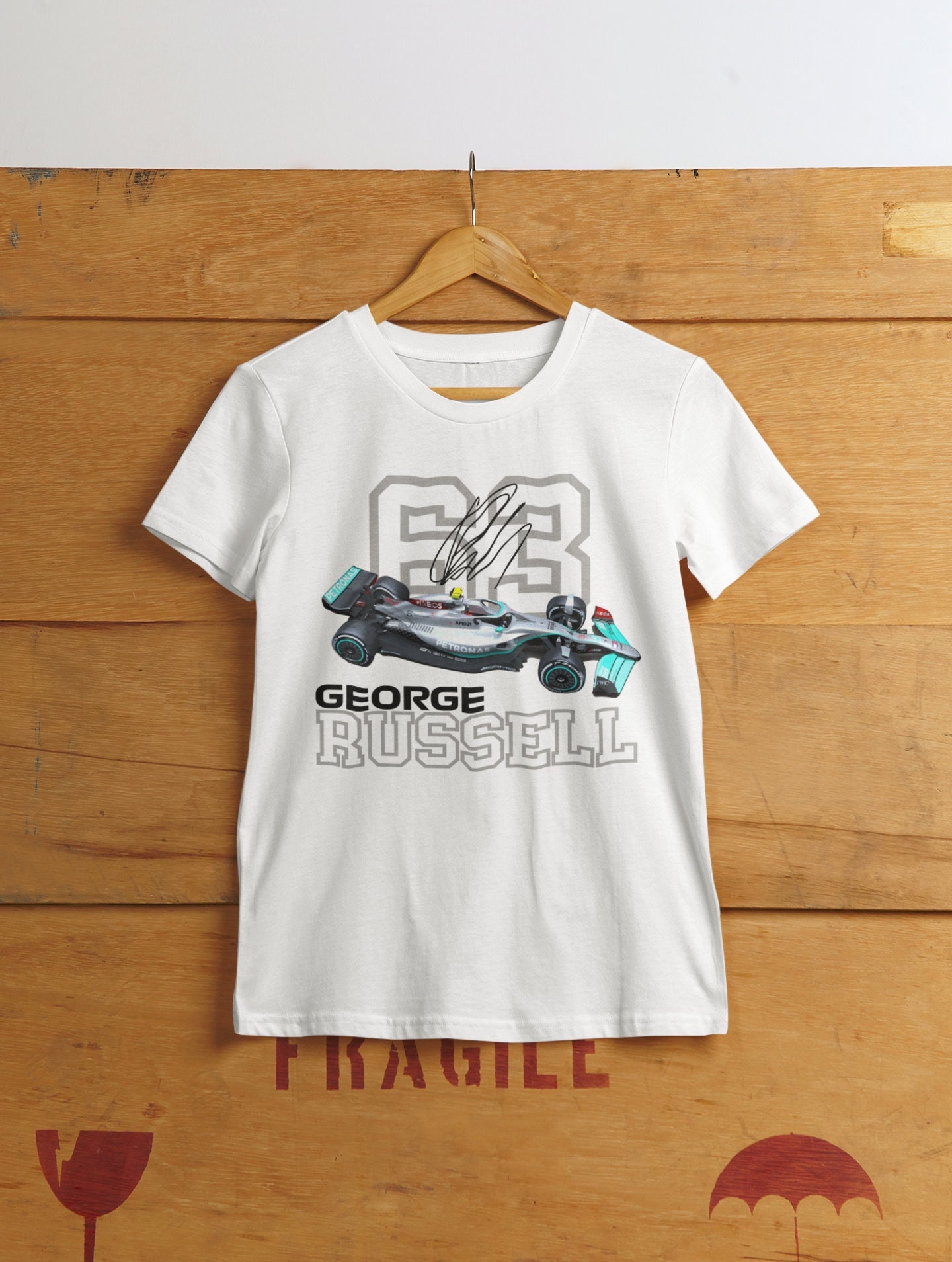 Car Racing 2022 George Russell Formula 1 2022 F1 Mercedes Unisex T-Shirt Car Racing 2022 George Russell Formula 1 2022 F1 Mercedes Unisex T-Shirt