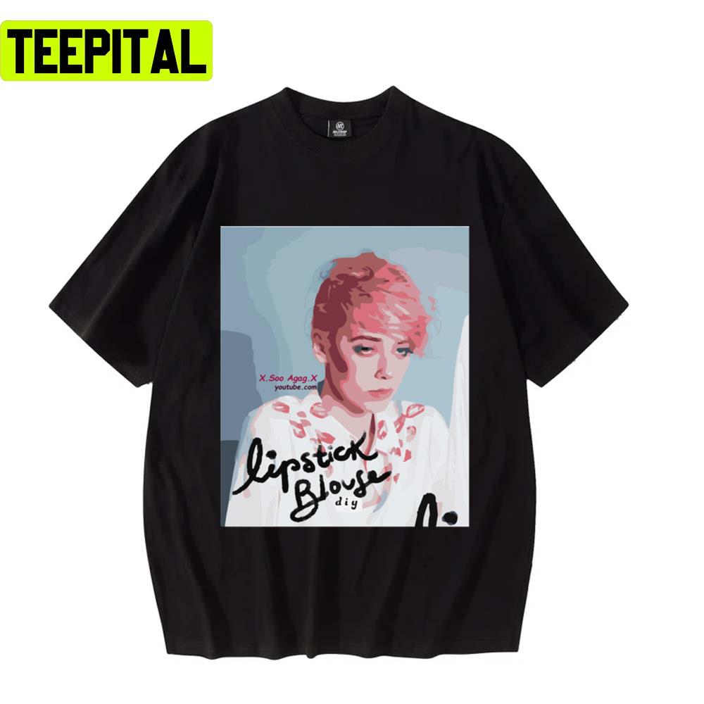 Lipstick Blouse Maison Margiela Kiss Unisex T-Shirt Lipstick Blouse Maison Margiela Kiss Unisex T-Shirt