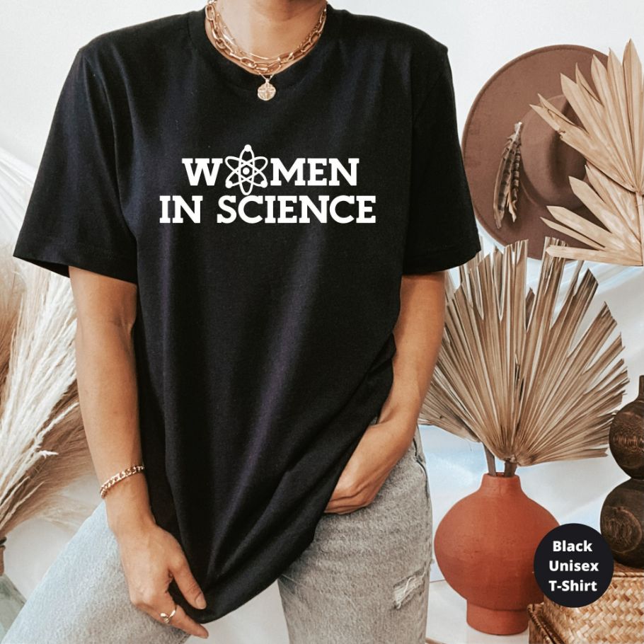 Science Teacher Women In T-Shirt Science Teacher Women In T-Shirt