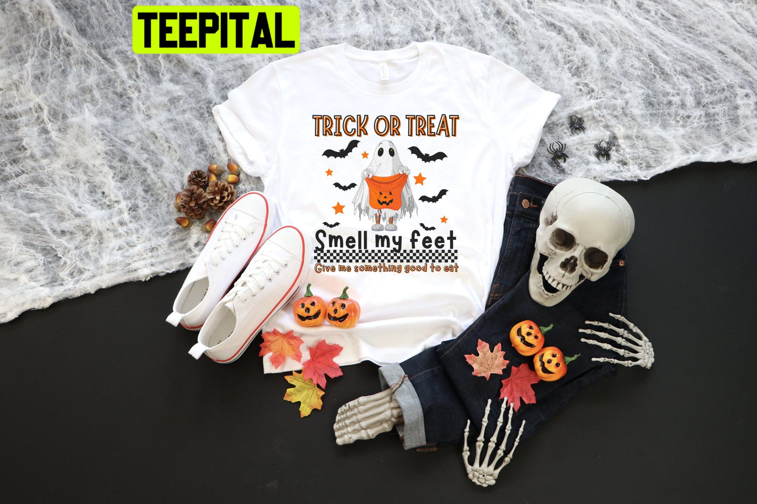 Smell My Feet Trick Or Treat HalloweenTrending Unisex Shirt Smell My Feet Trick Or Treat HalloweenTrending Unisex Shirt