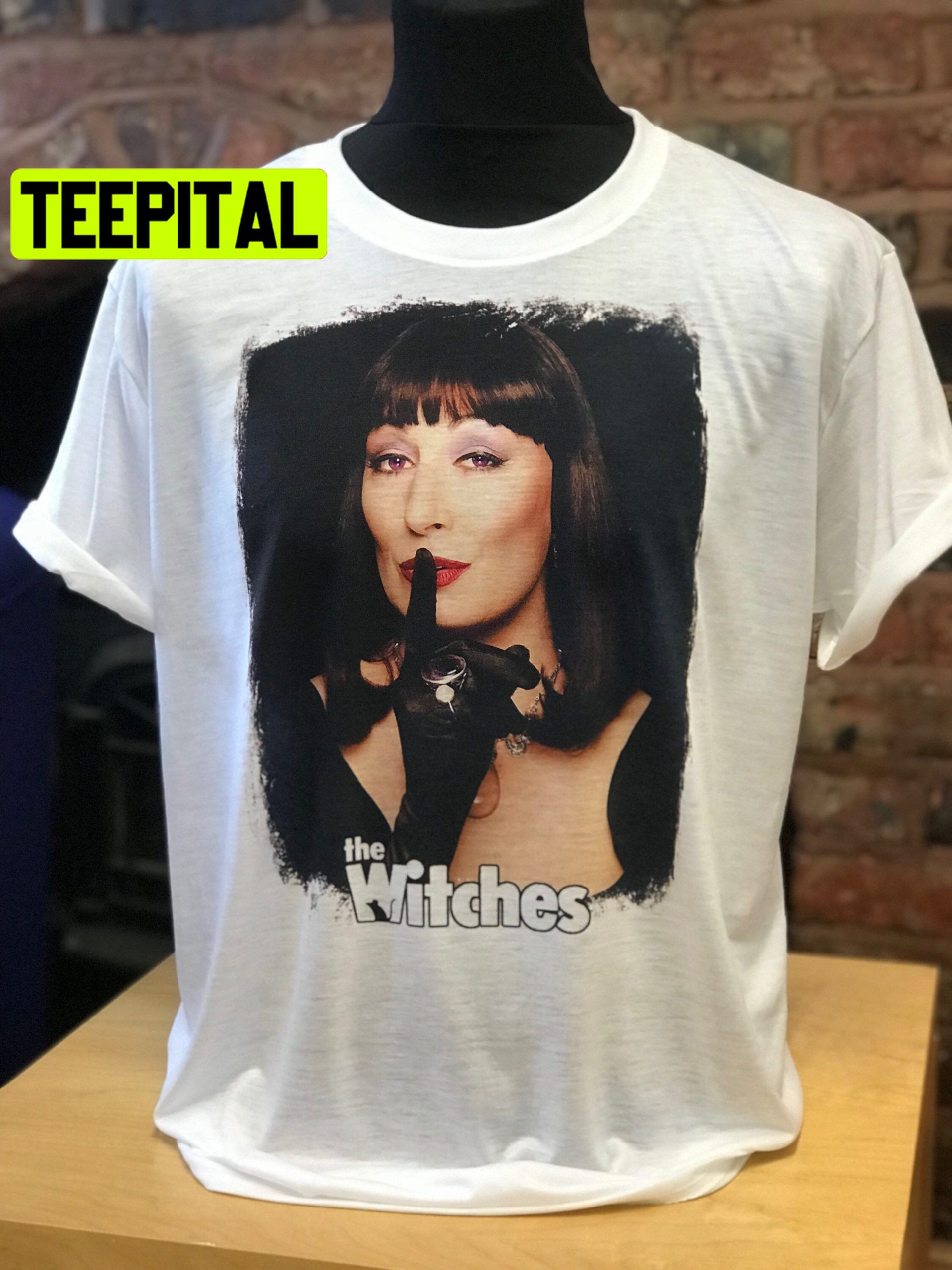 The Witches The Grand High Witch Anjelica Huston Roald Dahl Halloween Trending Unsiex T-Shirt The Witches The Grand High Witch Anjelica Huston Roald Dahl Halloween Trending Unsiex T-Shirt