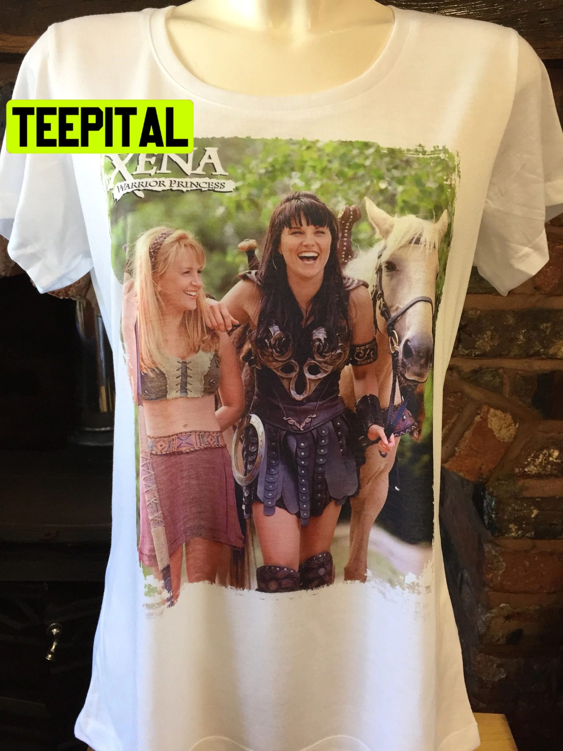 Xena Warrior Princess Xena And Gabrielle Lucy Lawless Renee O'connor Halloween Trending Unsiex T-Shirt Xena Warrior Princess Xena And Gabrielle Lucy Lawless Renee O'connor Halloween Trending Unsiex T-Shirt