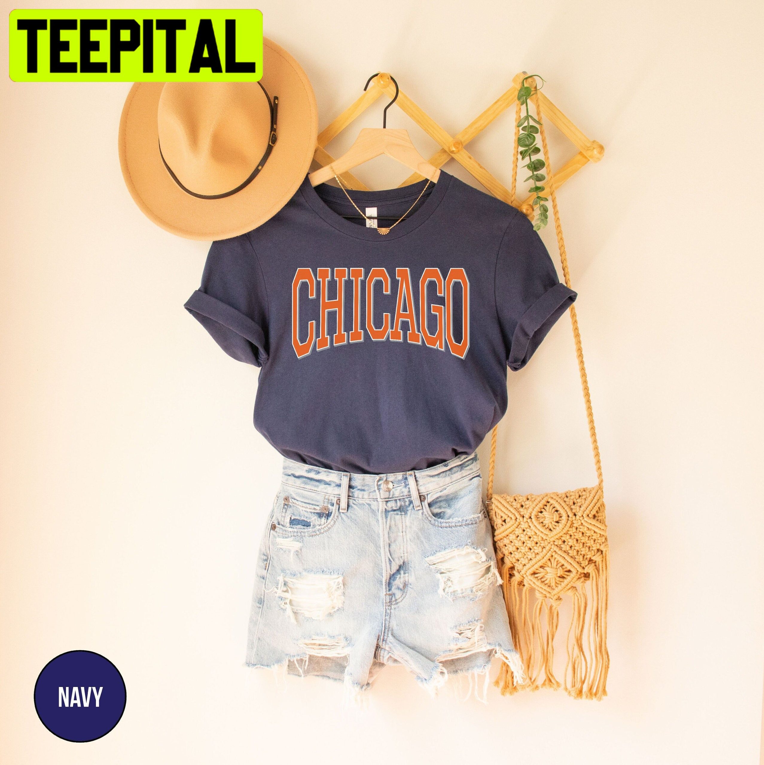 Chicago Football Vintage Style Football Trending Unisex T-Shirt Chicago Football Vintage Style Football Trending Unisex T-Shirt