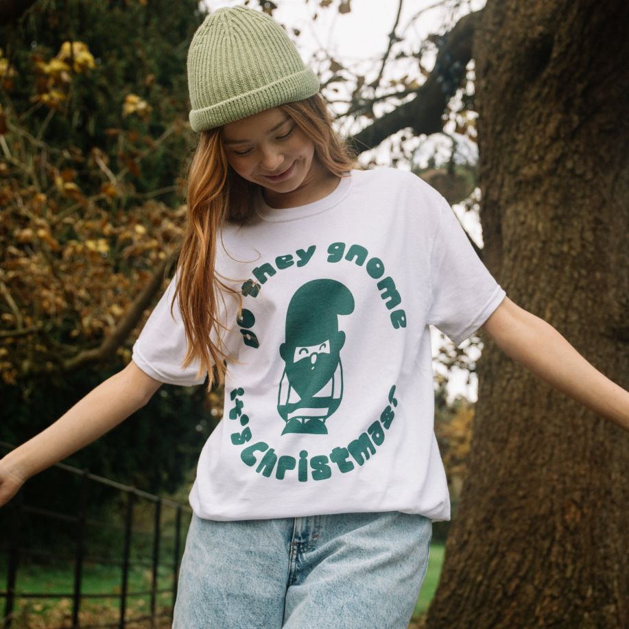 Do They Gnome It's Christmas Women's Festive T-Shirt Do They Gnome It's Christmas Women's Festive T-Shirt