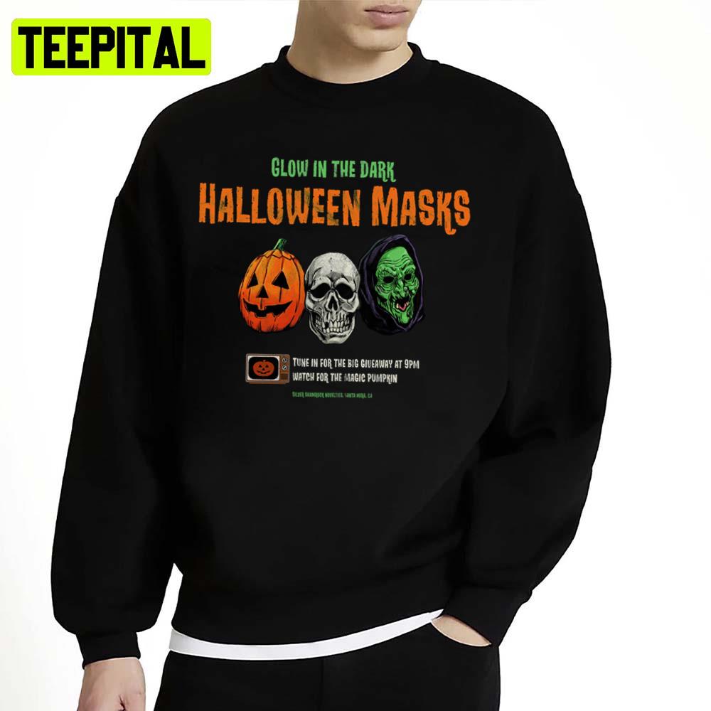 Glow In The Dark Halloween Mask Unisex Sweatshirt Glow In The Dark Halloween Mask Unisex Sweatshirt