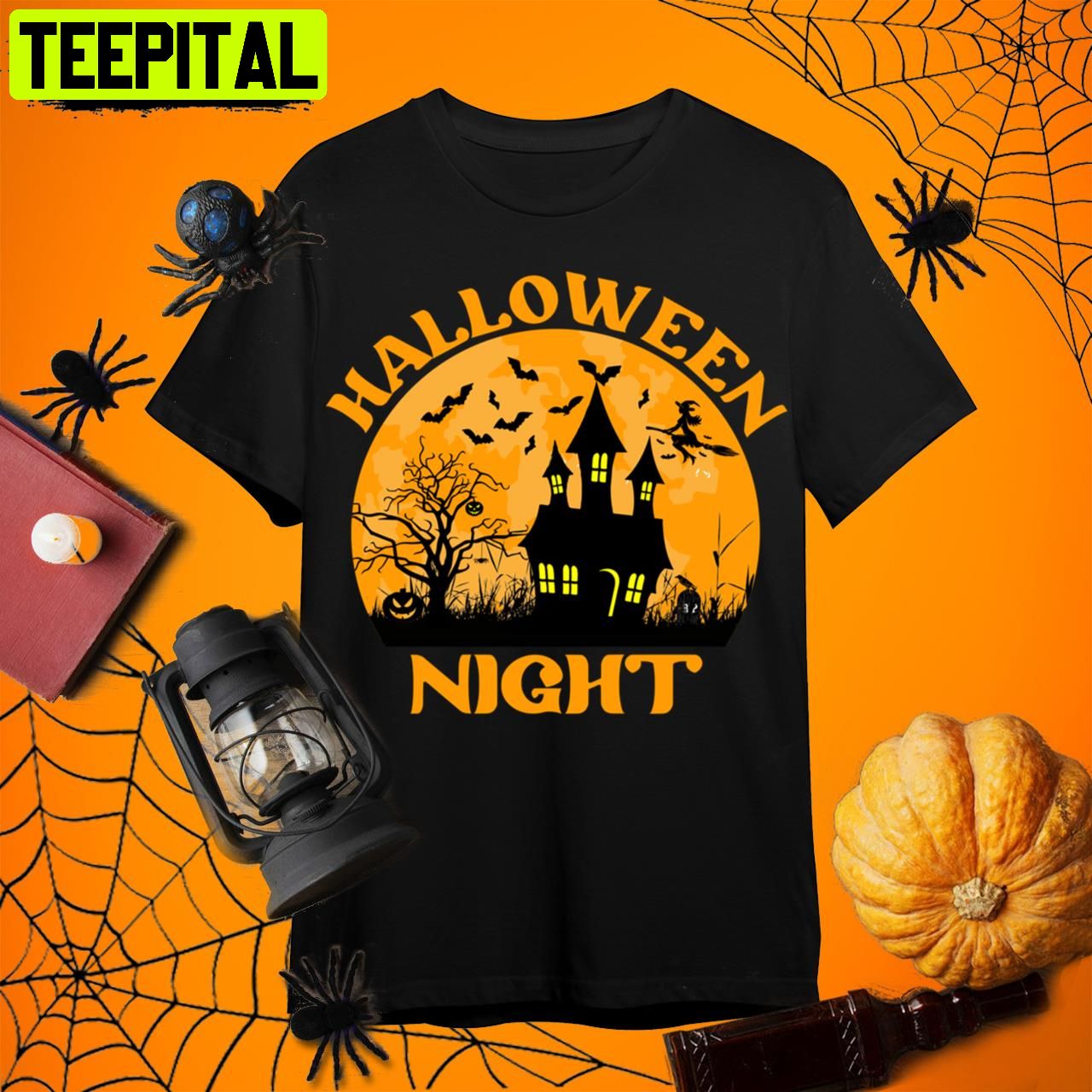 Horror Nights Bat Man Halloween Retro Art Unisex T-Shirt Horror Nights Bat Man Halloween Retro Art Unisex T-Shirt
