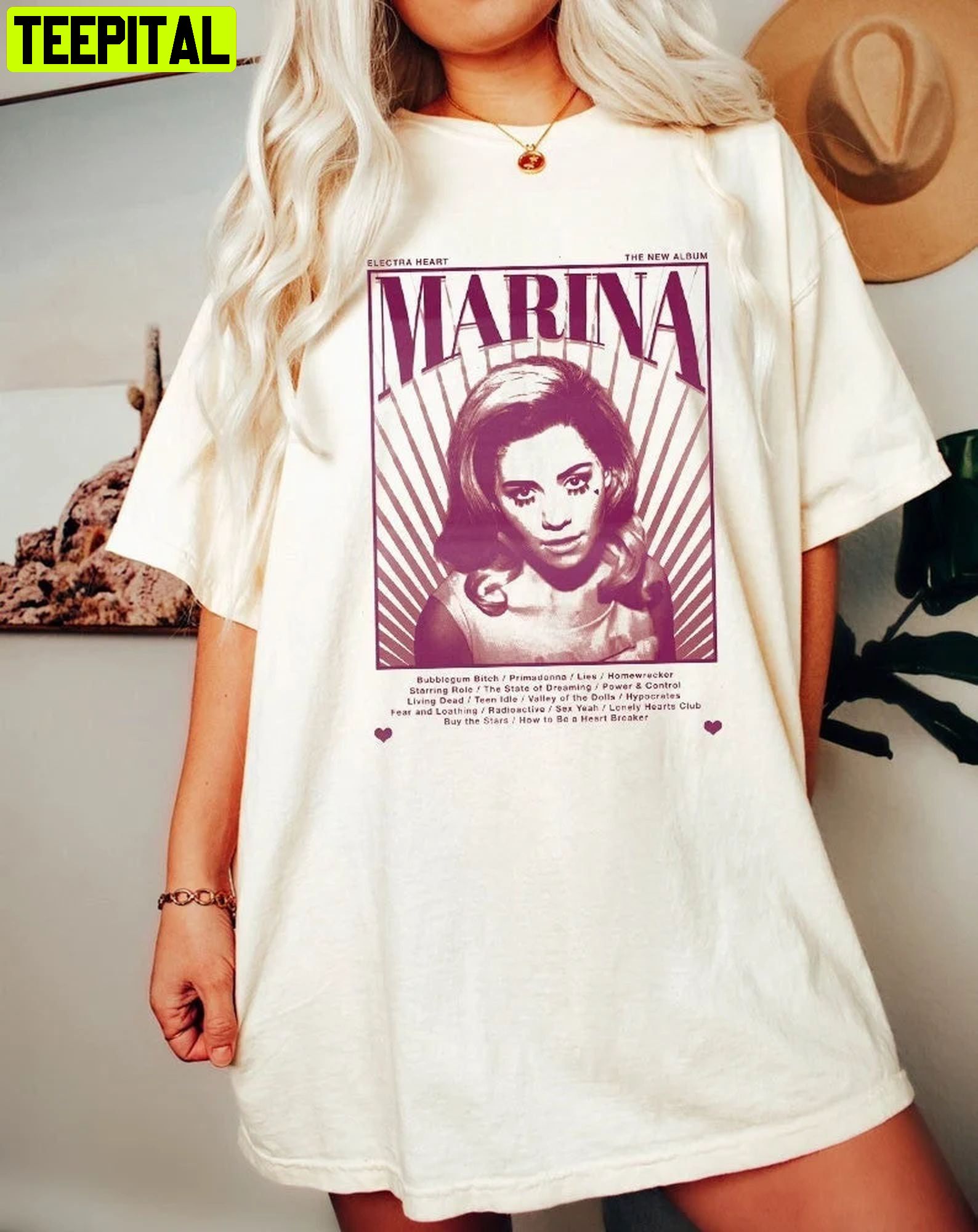 Marina Electra Heart Retro Unisesx T-Shirt Marina Electra Heart Retro Unisesx T-Shirt