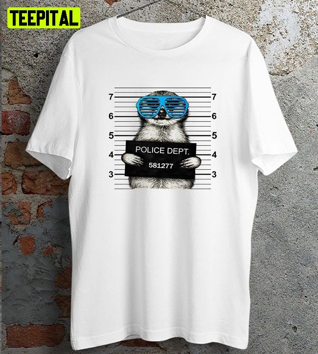 Meerkat With Sunglasses Retro Design T-Shirt Meerkat With Sunglasses Retro Design T-Shirt