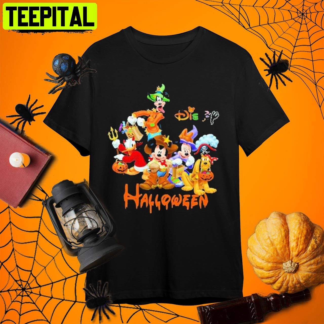 Mickey And Friends Are So Scary Disney Halloween Retro Art Unisex T-Shirt Mickey And Friends Are So Scary Disney Halloween Retro Art Unisex T-Shirt