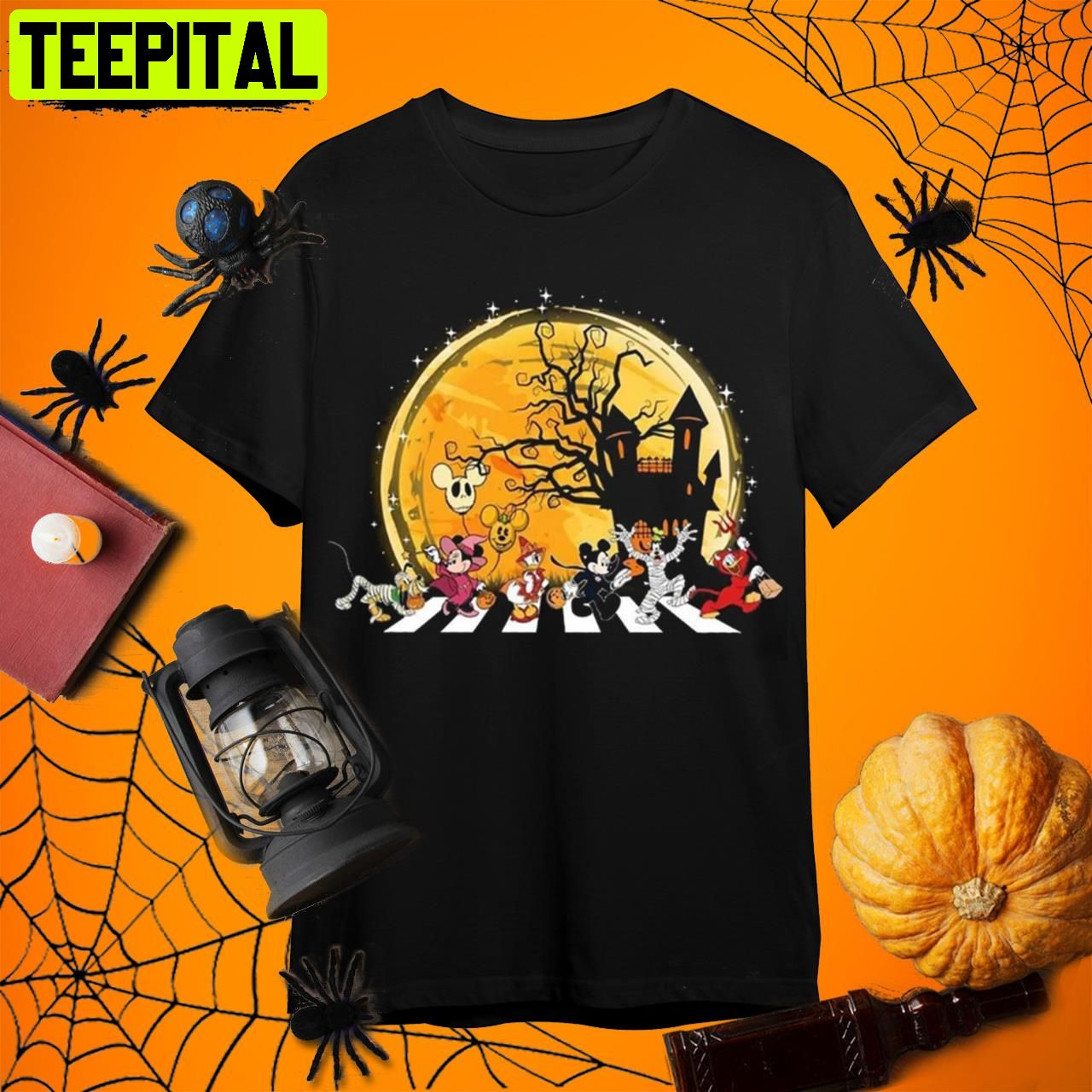 Mickey And Friends Disney Halloween Retro Art Unisex T-Shirt Mickey And Friends Disney Halloween Retro Art Unisex T-Shirt