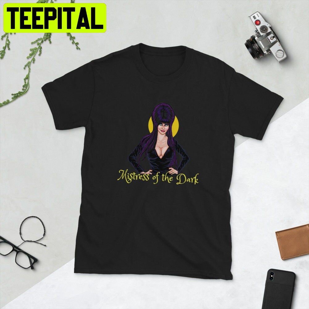 Mistress Of The Dark Trending Unisex T-Shirt Mistress Of The Dark Trending Unisex T-Shirt