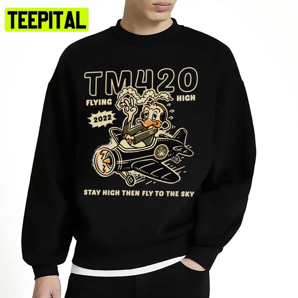 New Donald Duck Flying High 2022 Unisex Sweatshirt New Donald Duck Flying High 2022 Unisex Sweatshirt